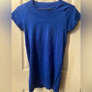 Lululemon top